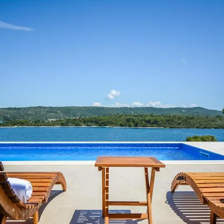 Olea Mare Zadarvillas Vila