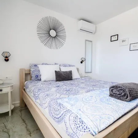 Olea Mare Zadarvillas Vila *