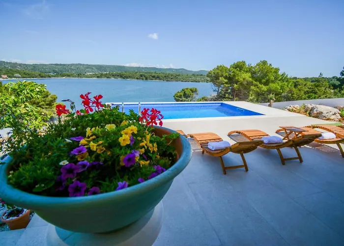 Olea Mare Zadarvillas Villa *