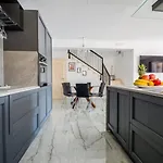 Olea Mare Zadarvillas * Veli Rat