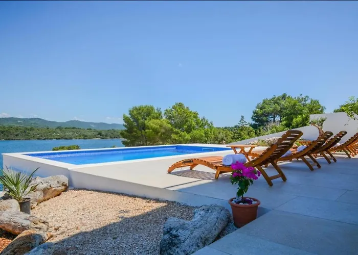 Olea Mare Zadarvillas *